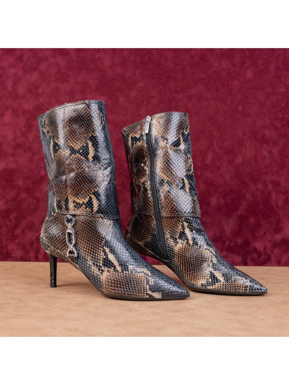 Aquatalia Women Snake Print Zip Party fashion Heeled Pointy Toe Boots sz 9